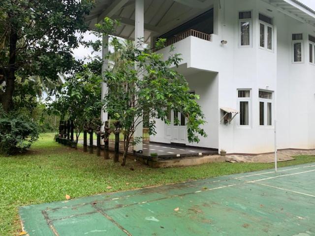 White House - Orange Hill Avenue Apartment Ragama Exterior photo